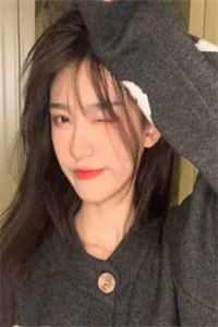恋爱三年，他把我送给小叔当情人未删减版