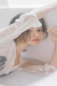 穿婚纱被未婚夫戏弄后，我转身另嫁他人免费看