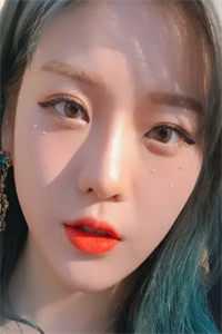 我和闺蜜穿成婆媳后，携款潜逃了小说顾辞叶可完结版