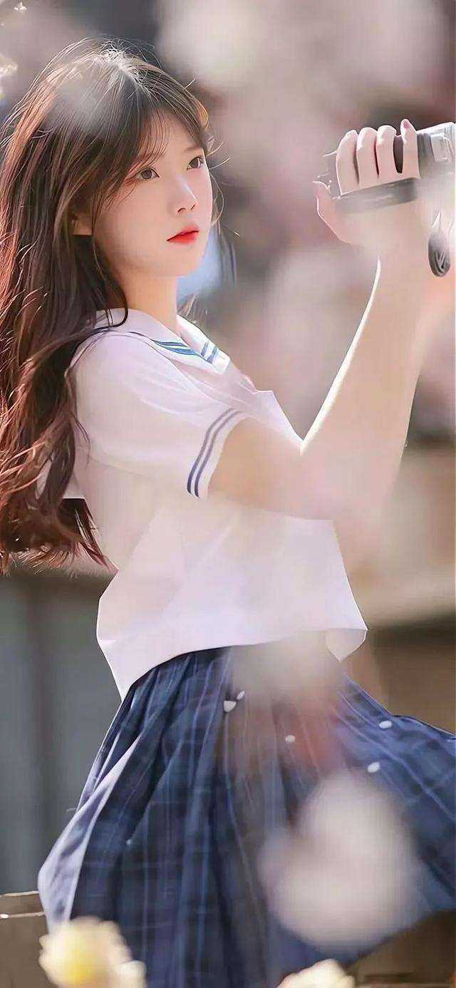我和大哥被敌军围城，未婚夫在陪小青梅大婚小说程煜叶倾城完结版