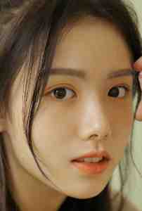 婚礼前夕，女友假扮助理女朋友陪他回家结局+番外