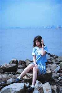 惟有葵花向日倾已完结