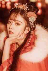 闺蜜为了不还我钱,装死发讣告完结+番外