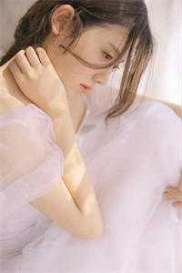 女儿生日那天，老公逼我当服务生TXT