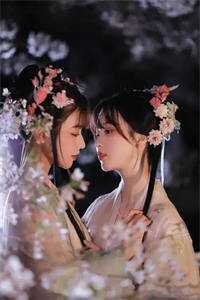求神拜佛后，年近六十的婆婆喜怀双胞胎剧情