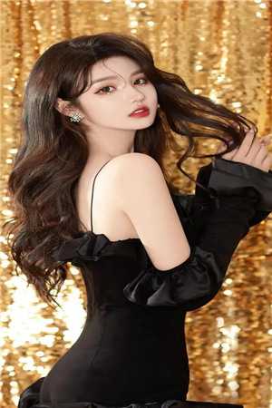 重回1980年，抛弃老公和女儿后，我独美C400周念萧景琰完结文