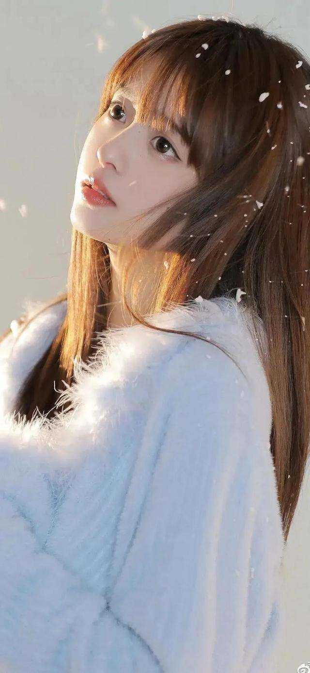 未婚妻为男助理走婚，我把婚礼送她爆火全网