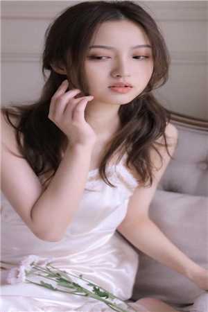 拍卖会夫君豪掷千金好不威风，花的全是我的银子最完整版