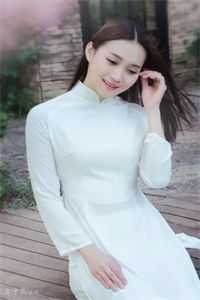 弹幕指导我摆烂后，绿茶女星慌了by