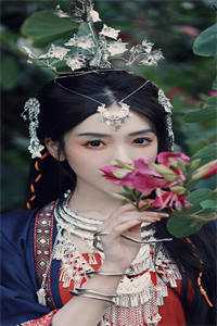 营养师小三逼我吃虫子，重生后我让她吃成肥猪爽文