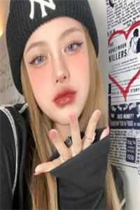 成全前妻改娶他人后，她悔疯了新上热文