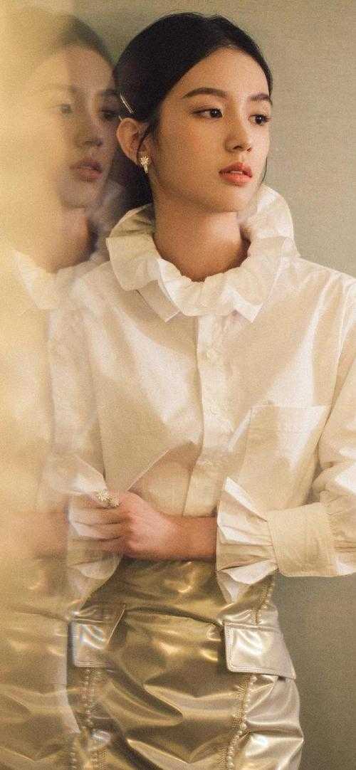 老婆朋友圈拍卖新婚夜后，她悔疯了新书