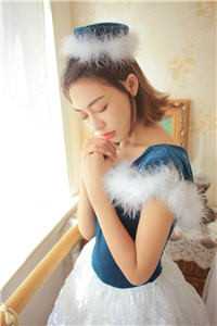 最佳女主角换人后，黑粉头子悔哭了完结+番外