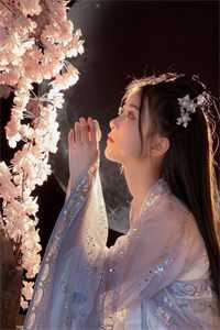 顾砚廷慕晚夏写的小说苔藓爬满旧日诺言全文阅读