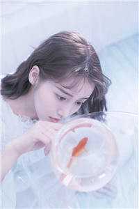 我的妻子想离开我，但湖水留住了她TXT