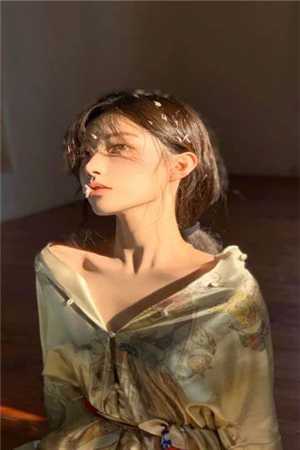 无情废物男帝征服女儿国热门