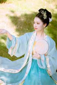 双胞胎姐姐意外去世后,老公送我去治疗心理创伤无删版
