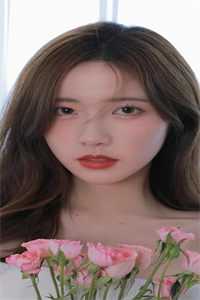 重生后我帮未婚夫拿下保姆在线看