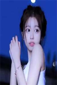 七彩鱼鳞被老公拍卖后，我反手点天灯剧情