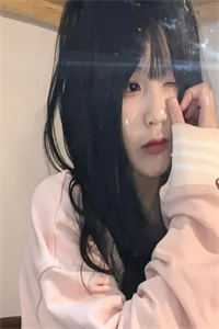 和竹马订婚后，他觉醒跑路在线