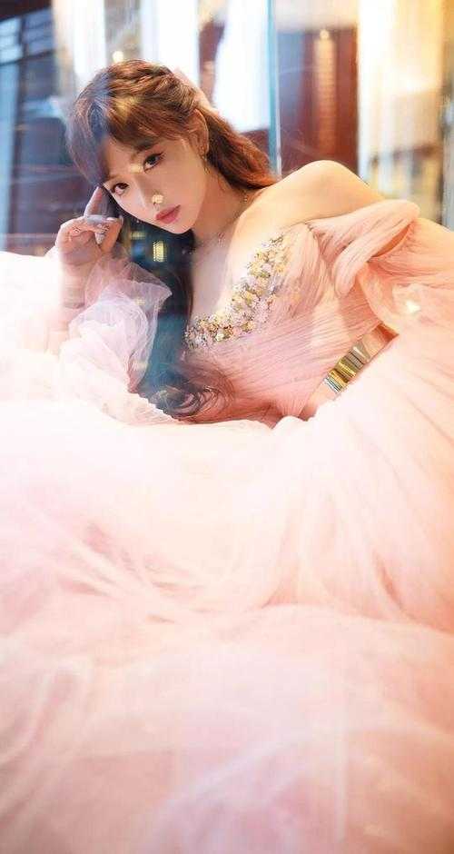 司机夺走了我的姐姐和未婚妻热门小说江凡周皓轩