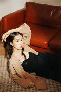 九零嫁给下岗老公后，未婚夫和哥哥悔疯了陈月月月全集