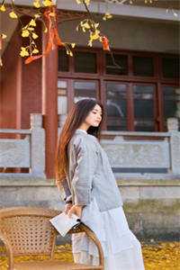 死后三年，夫君为侧妃开我棺鞭尸连载