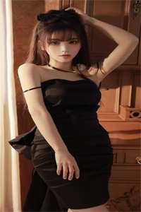 硬刚偷女儿入园学位的富二代幼师免费