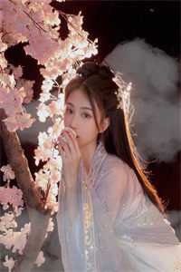 不必等风来的季节冯绍安林佩后续+完结