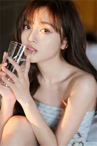 被他前女友整容顶替后，我选择另嫁他人无删减全文