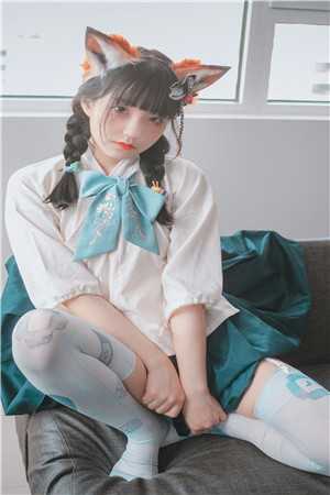 求婚成功当天，我穿到了三年后无弹窗