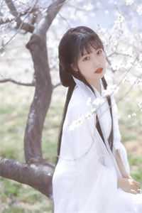 带女儿探班，导演老公的情妇撞我最新