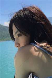 医生老婆不顾病人安危，跑出手术室去哄竹马完整版