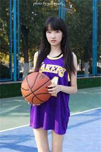 竹马太子爷让百名保镖教我学规矩，我为绝症小叔冲喜后他跪地追妻免费