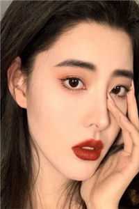 火车出发时，未婚夫为了等白月光不让我们上车后续+完结