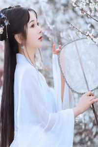 罢伺豪门十年，我在纳斯达克敲钟热门