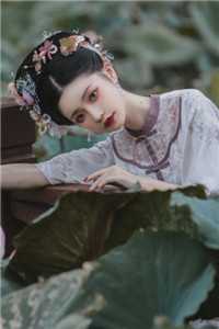 未婚夫娶了继妹后，悔不当初结局