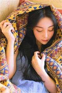 未婚夫与旧念庙会相拥，我祝他们天作之合文章