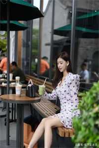 放纵工人们吃豪华盒饭后，小三跪求我不要离职精选
