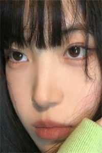 重生后，我笑看竹马和校花私改军训服书目