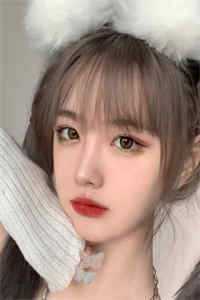 仵作白莲花说她是通灵神女柳依依沈仵全文